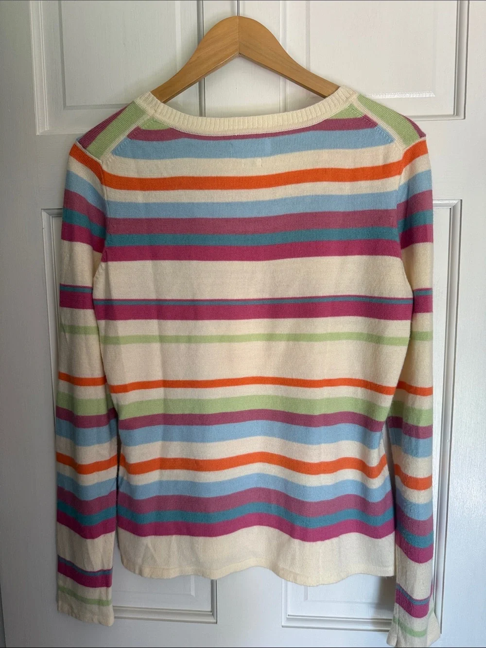Van Heusen 100% acrylic